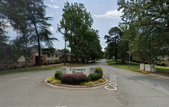 East Charlotte Community on Edge as Police Investigate Unsolved Homicide on Coronado Drive
