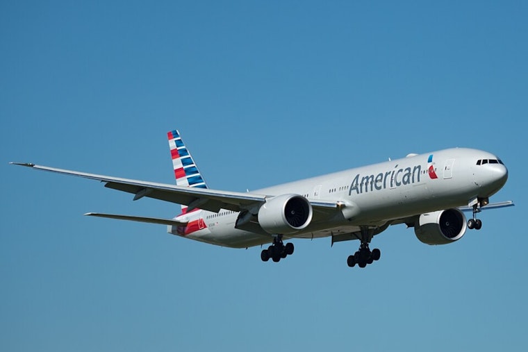 Emergency Services Respond as American Airlines Flight Experiences Tire Issue at Denver Airport