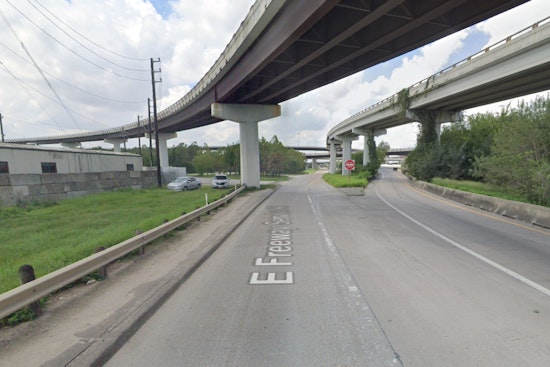 Fatal Hit-and-Run Involving 18-Wheeler Claims Bicyclist's Life in Channelview
