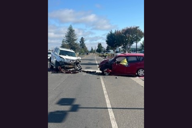 Fatal Three-Vehicle Collision on Santa Rosa's Corby Avenue Under Investigation