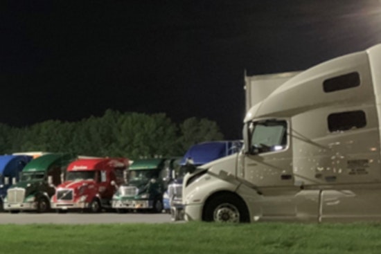 FHWA and FMCSA Update Funding Guidelines to Tackle National Truck Parking Shortage