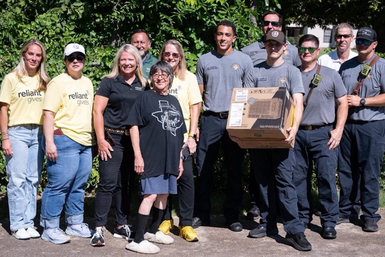 Fort Worth Fire Department Delivers Cooling Aid, Thanks to Reliant Energy's Donation of 100 AC Units to Vulnerable Homeowners