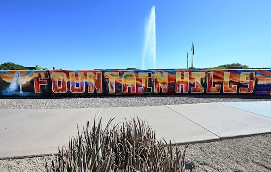 Fountain Hills Unveils New "Greeting Card" Mural by Artist Laura Thurbon at Veteran's Memorial
