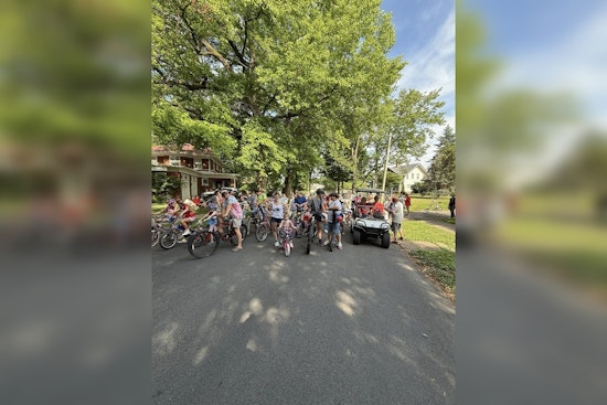 Frankfort's Harvard Terrace Community Embraces Patriotic Spirit in Annual 4th of July Parade