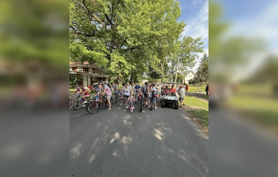 Frankfort's Harvard Terrace Community Embraces Patriotic Spirit in Annual 4th of July Parade