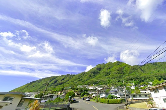 Gentle Trade Winds and Increased Showers Expected in Honolulu Before Midweek Clear-Up, Says NWS
