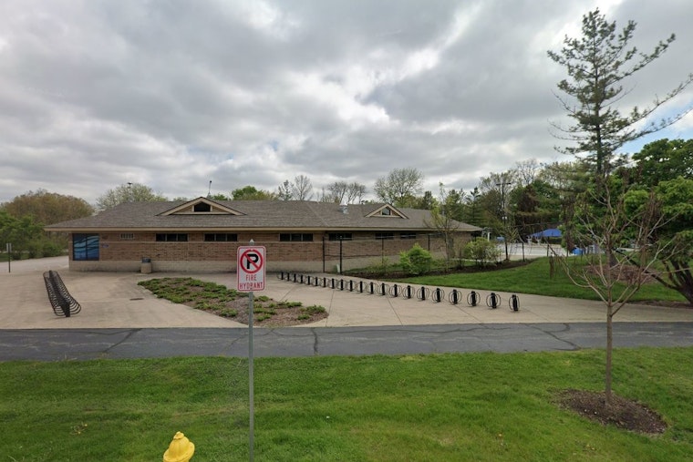 Glen Ellyn's Sunset Pool Forced to Close as 200-300 Teens Engage in Disruptive Behavior