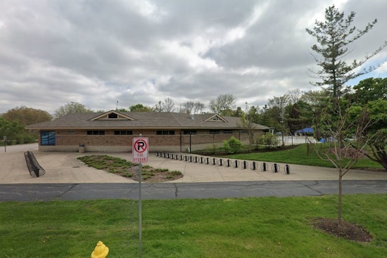 Glen Ellyn's Sunset Pool Forced to Close as 200-300 Teens Engage in Disruptive Behavior