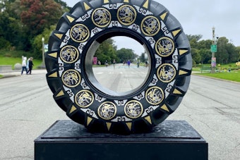 Acclaimed Artist Turns Discarded Tires Into Towering Sculptures Along Car-Free JFK Drive in Golden Gate Park