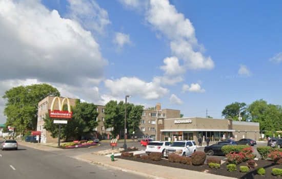 'Good Samaritan' Shoots Alleged Robber at East Cleveland McDonald's, Police Investigate Use of Force