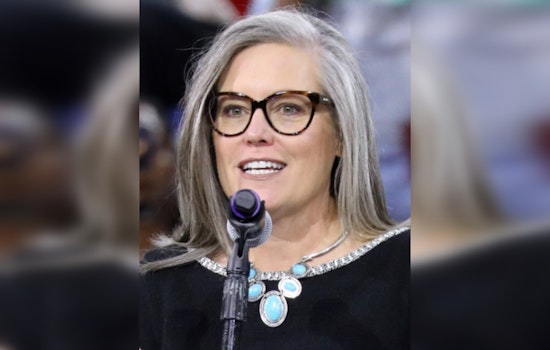 Governor Katie Hobbs Visits Navajo Nation Amidst Oak Ridge Fire, Commits Aid and Expresses Solidarity