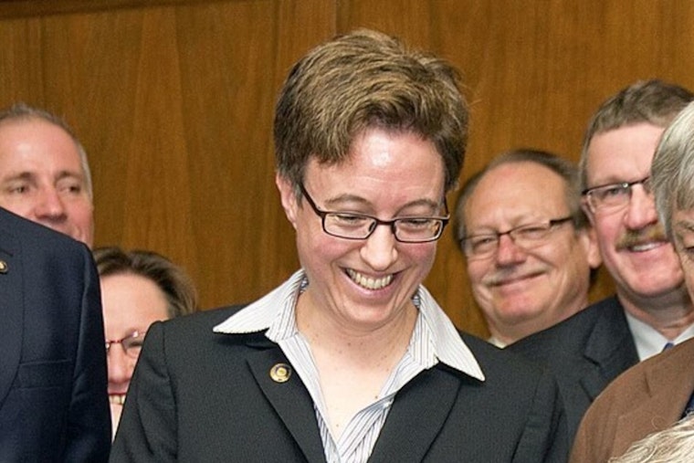 Governor Kotek Activates Emergency Conflagration Act in Response to Highland Fire in Crook County