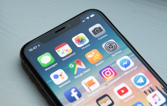 Governor Kotek Signs Executive Order Banning Cell Phones in K-12 Schools to Boost Student Well-being and Learning