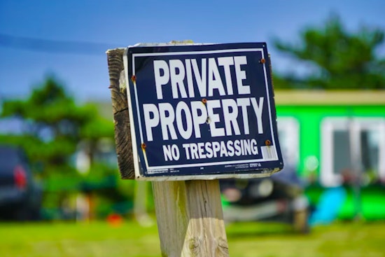 Habersham County Police Investigate Unauthorized Transport of Homeless Individuals onto Private Property