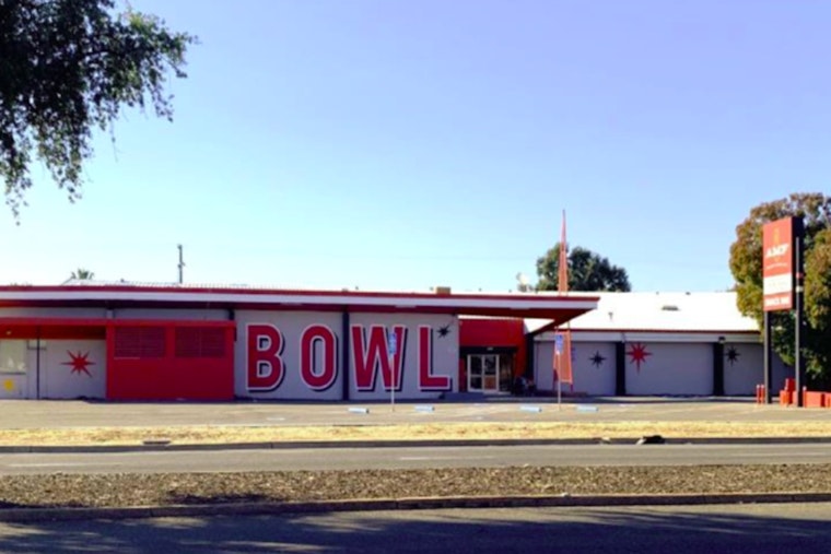 Historic Status Granted to Iconic Former AMF Land Park Lanes in Sacramento