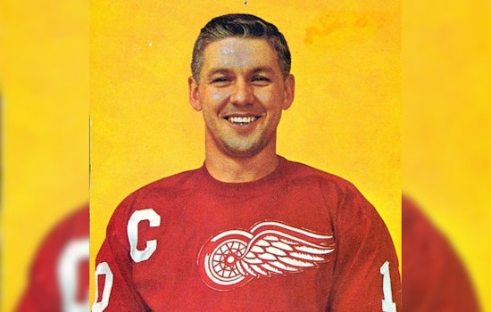 Hockey Icon Alex Delvecchio, Cherished Detroit Red Wings Star, Dies at 93