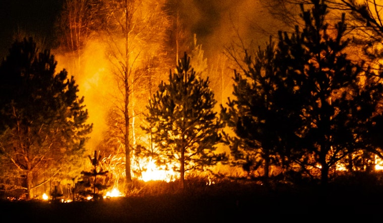 Honolulu Firefighters Achieve 75% Containment of Kapolei Wildfire and No Structures Threatened