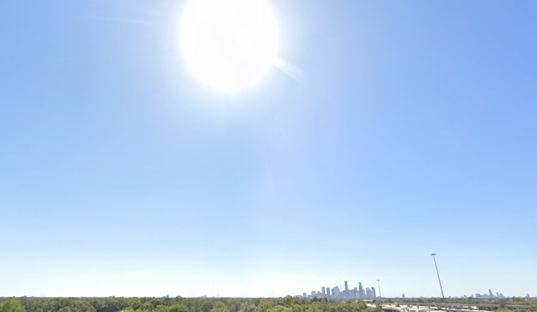 Houston Braces for Heat Wave with Sunny Skies and Potential Record Highs