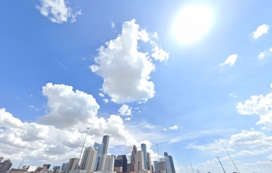 Houston Braces for Sizzling Temperatures with Possible Thunderstorms Approaching the Weekend