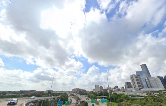 Houston Braces for Weekend Weather Whiplash with Showers and Sweltering Heat