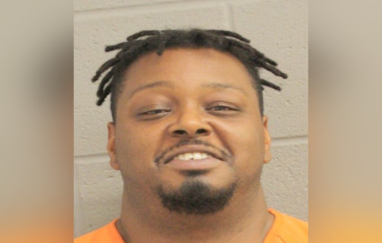 Houston Man Asleep at the Wheel Found Armed with Loaded Firearm, Facing DWI and Weapon Charges