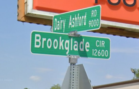 Houston Police Investigating Fatal Shooting at Apartment Complex on Brookglade Circle