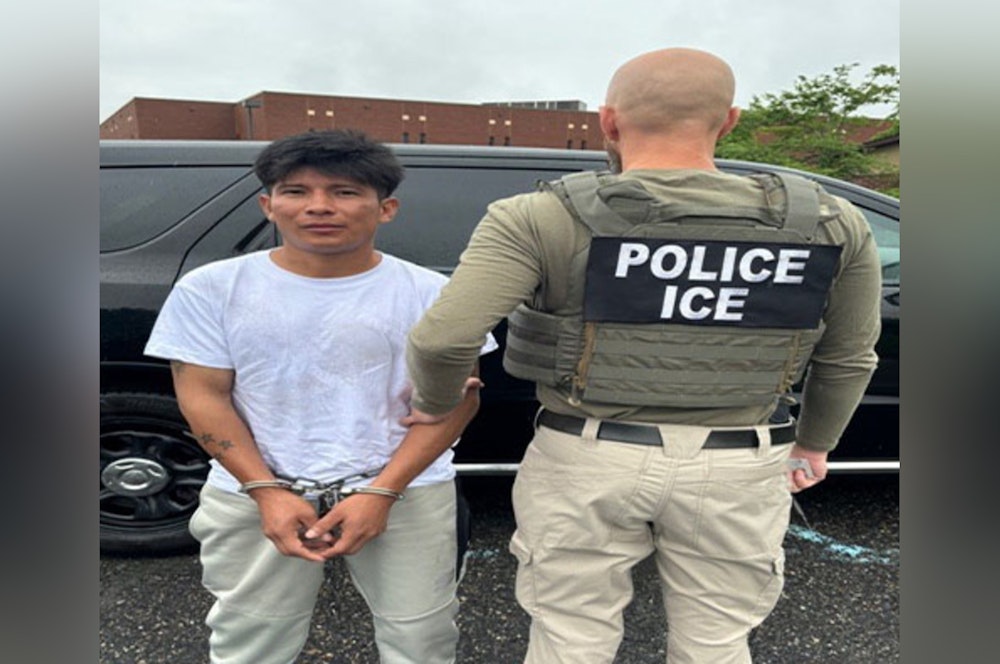 ICE Detains Honduran Fugitive in Easton, Pennsylvania, Wanted for Homicide in Home Country