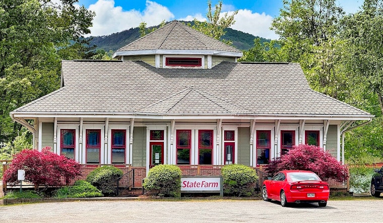 Illinois Homeowners Brace for 27% Insurance Rate Hike as State Farm