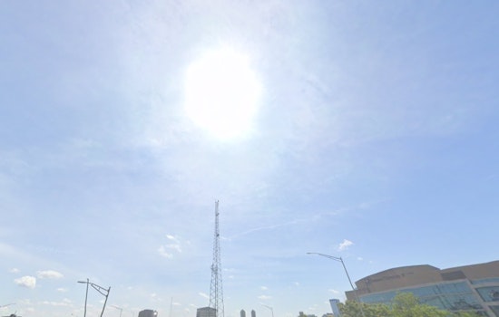 Indianapolis Braces for Sunny, Sweltering Weekend with Thunderstorms on the Horizon
