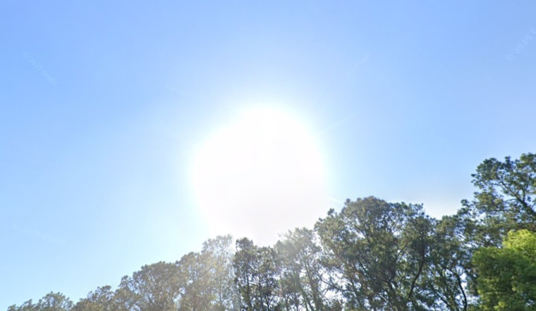 Jacksonville Braces for a Week of Sunshine and Storms, Meteorologists Predict Mixed Weather Conditions