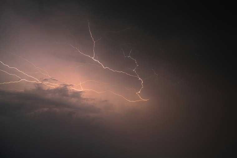 Jacksonville Braces for Stormy Fourth of July Week, NWS Forecasts Frequent Showers and High Humidity