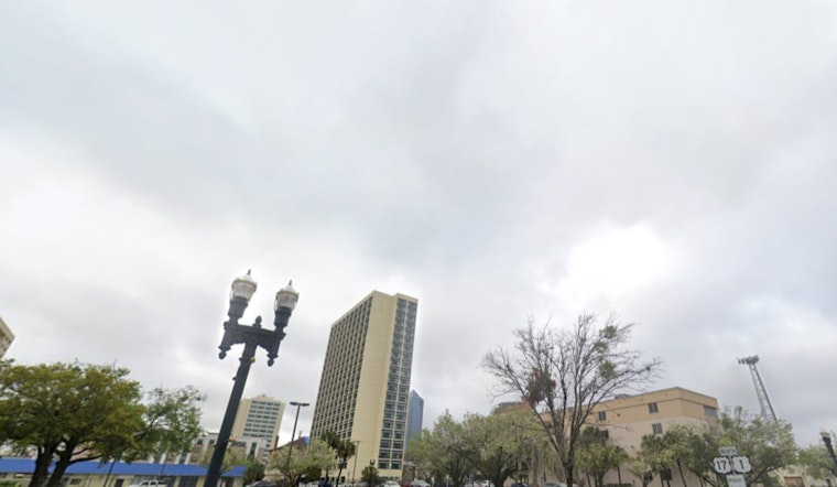 Jacksonville's Independence Day Weather, Showers and Thunderstorms with Steamy Highs