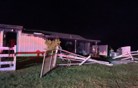 Kapa‘a Residence Engulfed in Flames, Two Displaced, Pets Perish Despite Swift Kaua‘i Fire Department Response