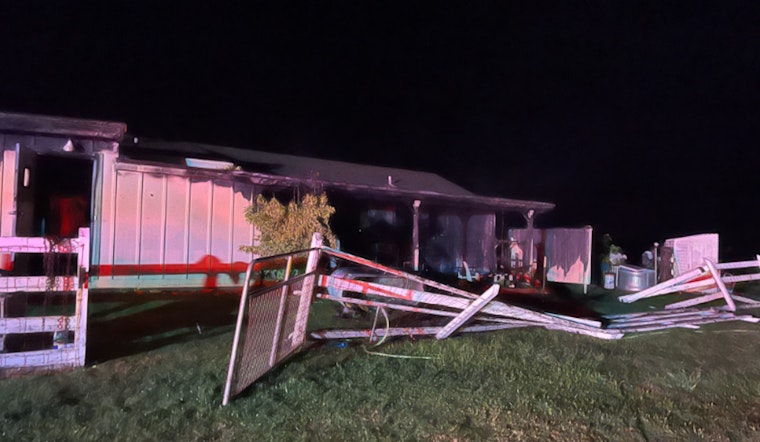 Kapa‘a Residence Engulfed in Flames, Two Displaced, Pets Perish Despite Swift Kaua‘i Fire Department Response