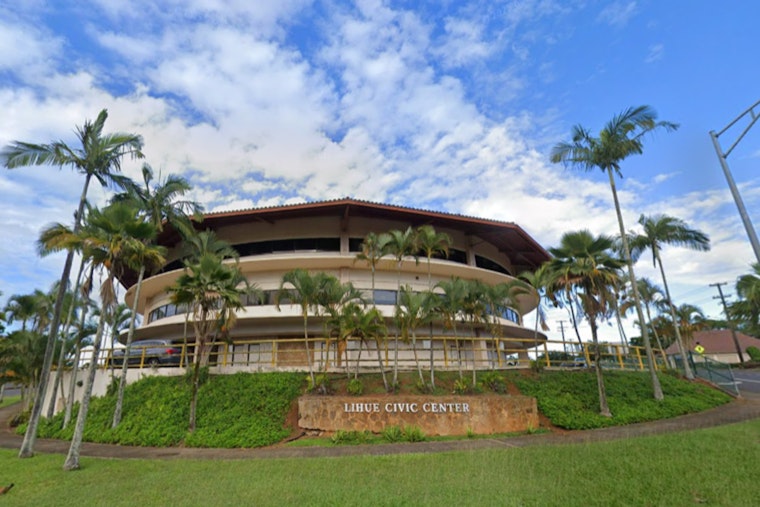 Kaua‘i County Transportation Agency Invites Non-Profits to Apply for Bus Pass Outreach Program