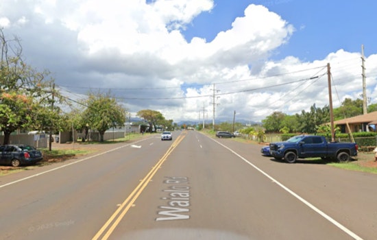 Kaua‘i Firefighters Tackle Waialo Road Blaze, One Displaced, No Injuries Reported