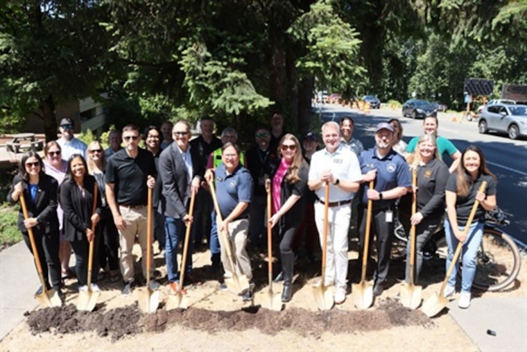 Kirkland Breaks Ground on NE 85th Street Shared-Use Pathway to Boost Local Connectivity