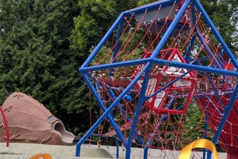 Kirkland Celebrates Grand Reopening of Everest Park Playground with Inclusive Features and Community Flair
