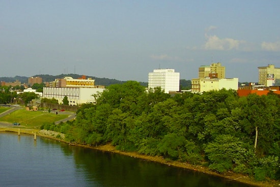 Knoxville's $60M Pedestrian Bridge Project Advances Despite Federal Spending Cuts
