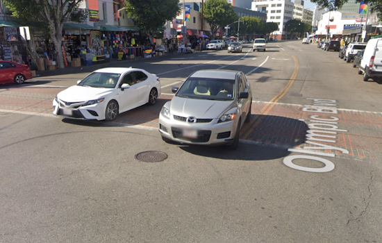 LAFD Conducts Confined Space Rescue to Save Man Trapped in Downtown Los Angeles Manhole