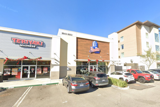 LAFD Quick Response Extinguishes Strip Mall Oven Fire in Chatsworth, No Injuries Reported