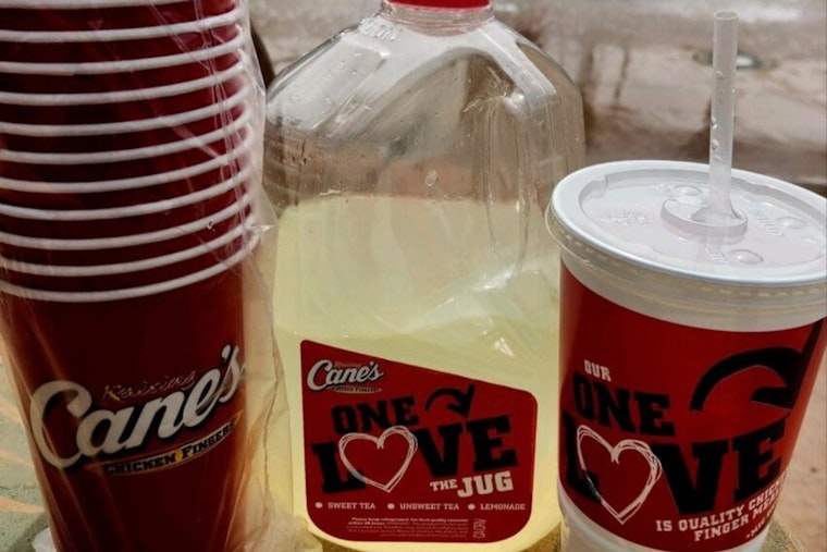 Las Cruces Police Partner with Raising Cane’s for Community ‘Lunchbox Lemonade’ Event at Downtown Splash Pad