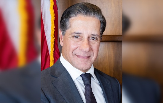 LAUSD Superintendent Carvalho Touts Academic Gains Amid Immigration Raids and Wildfire Recovery at Disney Hall Address