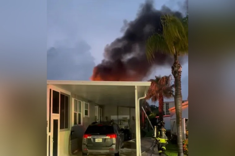Lightning Strike Ignites Mobile Home Fire in Clearwater, No Injuries as Residents and Firefighters Escape Unscathed