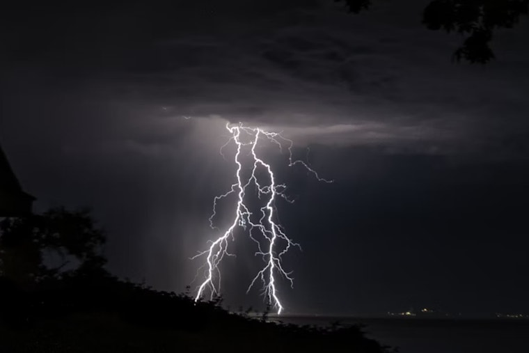 Lightning Strike in Southeast Georgia Claims Lives of Two Teenage Fishermen Near Waycross
