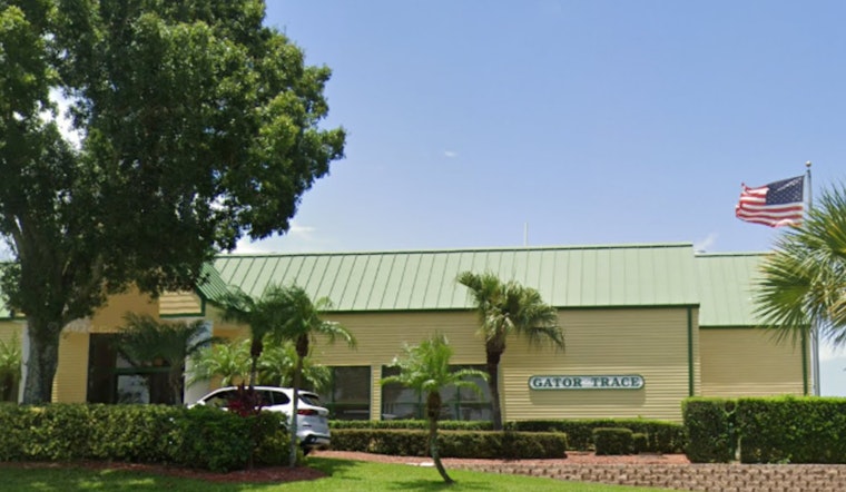 Lightning Strikes Flag at Fort Pierce Golf Course, No Injuries as Players Evacuated Just in Time