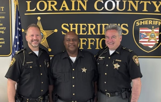 Lorain County Welcomes New School Resource Officer, Deputy Barry Smith, to Enhance School Safety and Community Relations