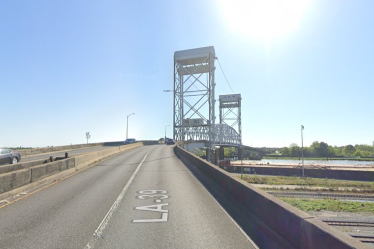 Major Closure Alert as LA 39 Judge Seeber Bridge in Orleans Parish Shuts Down for Repairs Until August