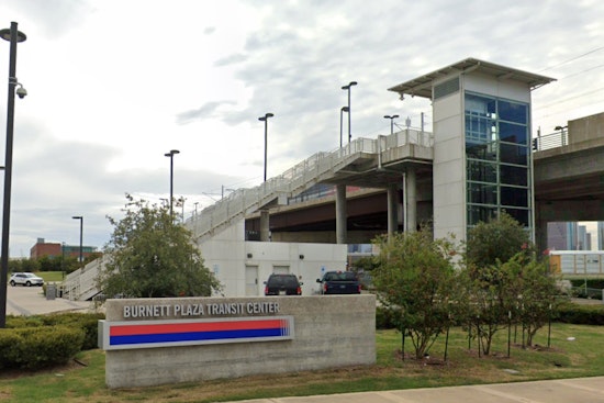Man Arrested After Allegedly Attacking Another with Machete on Houston METRORail