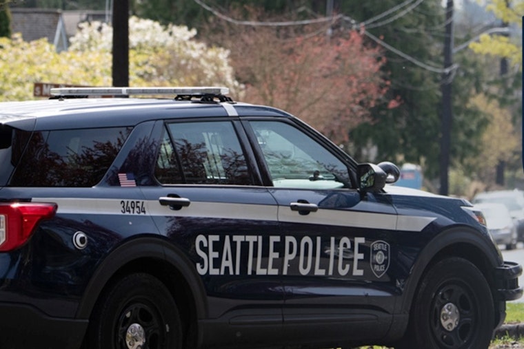 Man Critically Injured in Late-Night Shooting in Seattle's North Queen Anne, Suspects At Large
